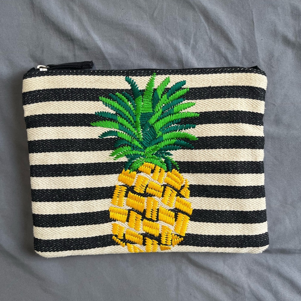 Pineapple woven clutch or cross-body